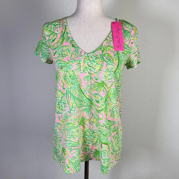 Lilly Pulitzer Tops - Lilly Pulitzer Madevilla Baby Top NWT XS Green Tropical Pineapple‎ Short Sleeve